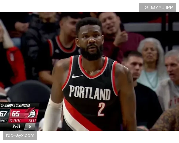 艾顿加盟开拓者后篮板表现抢眼，新赛季有望成内线支柱