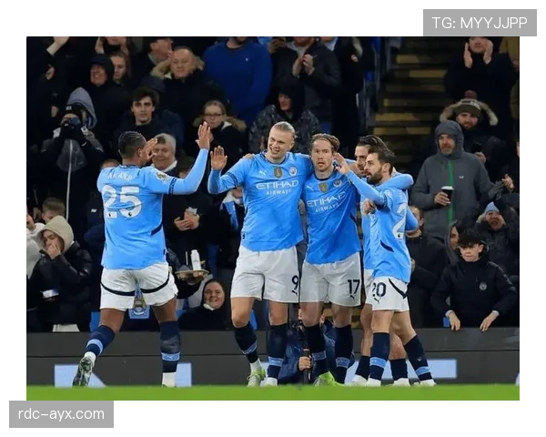 德布劳内与瓜迪奥拉携手书写曼城新篇章：技术与领导力完美融合