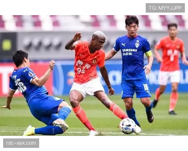 德甲转会窗口重磅开启，多位状态回暖球星成焦点